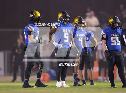 Thumbnail 1 in Bakersfield Christian vs La Habra (CIF SoCal Regional Div 2-AA) photogallery.