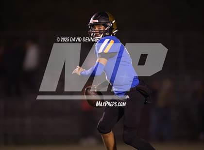 Thumbnail 1 in Bakersfield Christian vs La Habra (CIF SoCal Regional Div 2-AA) photogallery.