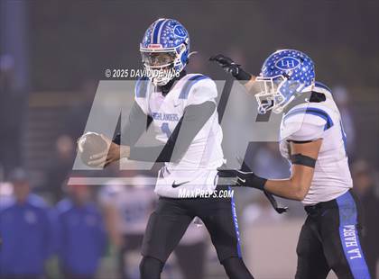 Thumbnail 3 in Bakersfield Christian vs La Habra (CIF SoCal Regional Div 2-AA) photogallery.