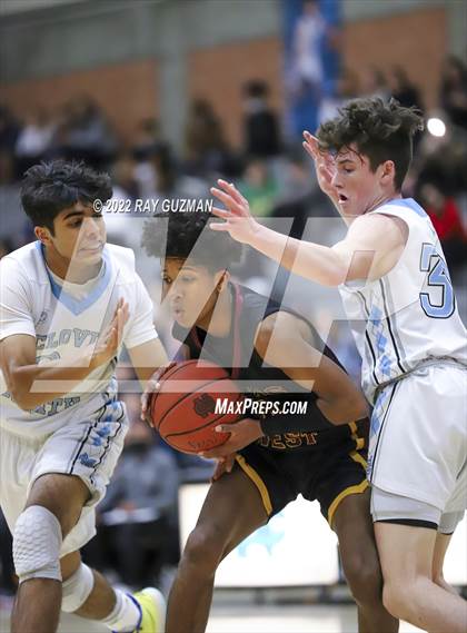 Thumbnail 2 in Clovis West @ Clovis North photogallery.