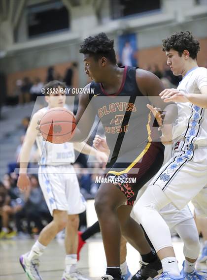 Thumbnail 2 in Clovis West @ Clovis North photogallery.