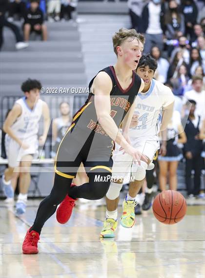 Thumbnail 1 in Clovis West @ Clovis North photogallery.