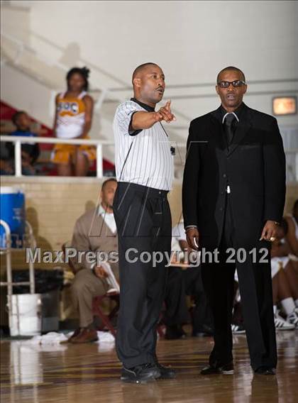 Thumbnail 2 in South Oak Cliff vs. Bryan Adams (UIL 4A Bi-District Playoffs) photogallery.