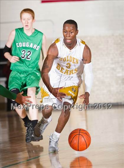 Thumbnail 3 in South Oak Cliff vs. Bryan Adams (UIL 4A Bi-District Playoffs) photogallery.