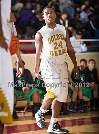 Thumbnail 2 in South Oak Cliff vs. Bryan Adams (UIL 4A Bi-District Playoffs) photogallery.