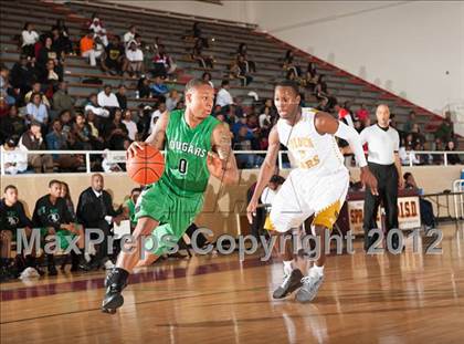 Thumbnail 1 in South Oak Cliff vs. Bryan Adams (UIL 4A Bi-District Playoffs) photogallery.