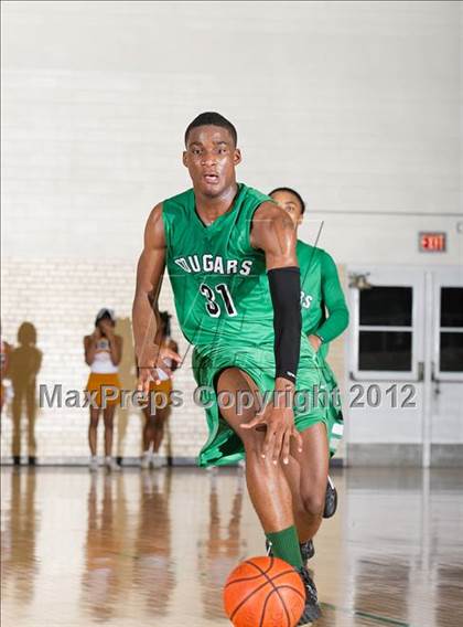 Thumbnail 1 in South Oak Cliff vs. Bryan Adams (UIL 4A Bi-District Playoffs) photogallery.