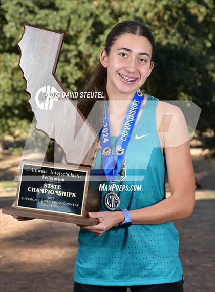 Thumbnail 3 in CIF State Cross Country Championships (Girls Awards) photogallery.