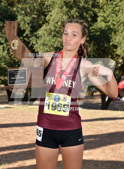 Thumbnail 2 in CIF State Cross Country Championships (Girls Awards) photogallery.