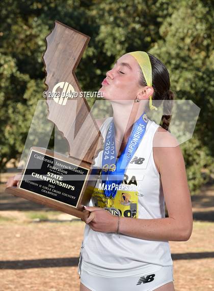 Thumbnail 3 in CIF State Cross Country Championships (Girls Awards) photogallery.