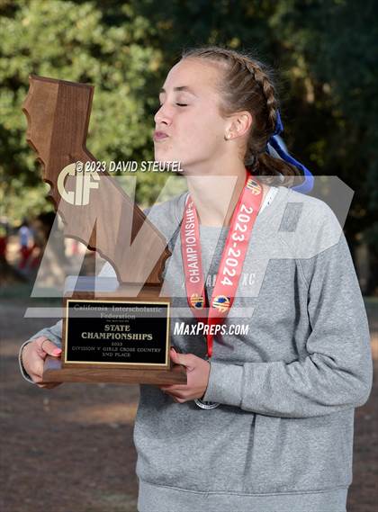 Thumbnail 3 in CIF State Cross Country Championships (Girls Awards) photogallery.