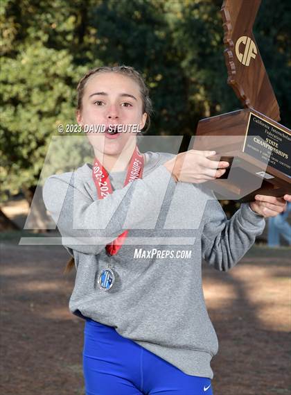 Thumbnail 2 in CIF State Cross Country Championships (Girls Awards) photogallery.