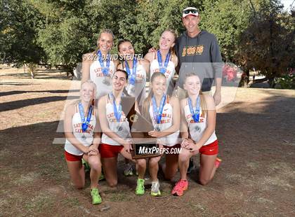 Thumbnail 1 in CIF State Cross Country Championships (Girls Awards) photogallery.