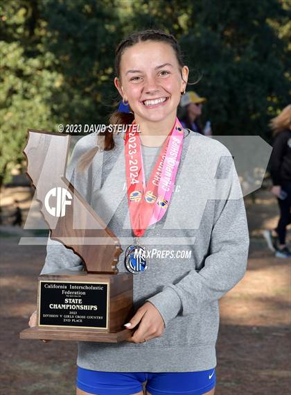 Thumbnail 3 in CIF State Cross Country Championships (Girls Awards) photogallery.