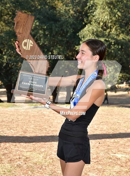 Thumbnail 1 in CIF State Cross Country Championships (Girls Awards) photogallery.