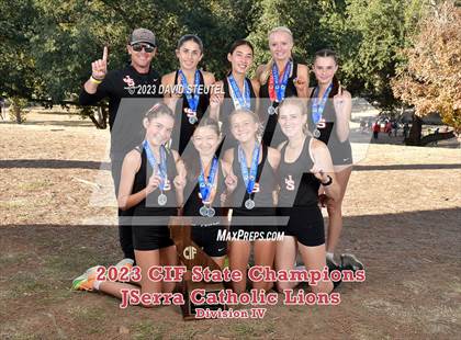 Thumbnail 3 in CIF State Cross Country Championships (Girls Awards) photogallery.