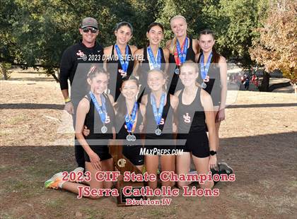 Thumbnail 3 in CIF State Cross Country Championships (Girls Awards) photogallery.