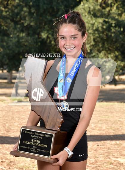 Thumbnail 1 in CIF State Cross Country Championships (Girls Awards) photogallery.