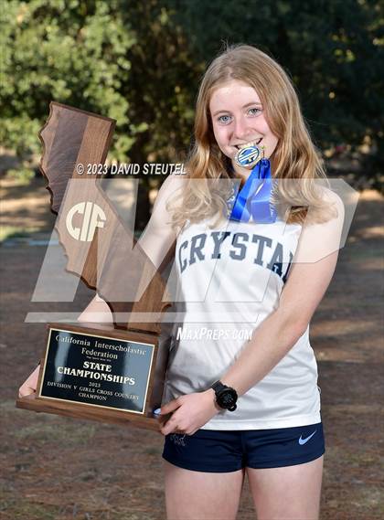 Thumbnail 1 in CIF State Cross Country Championships (Girls Awards) photogallery.