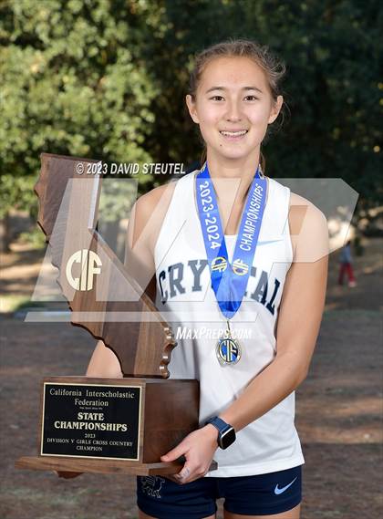 Thumbnail 1 in CIF State Cross Country Championships (Girls Awards) photogallery.