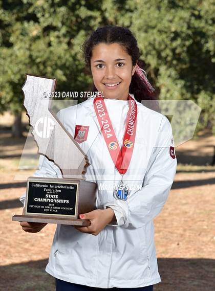 Thumbnail 2 in CIF State Cross Country Championships (Girls Awards) photogallery.