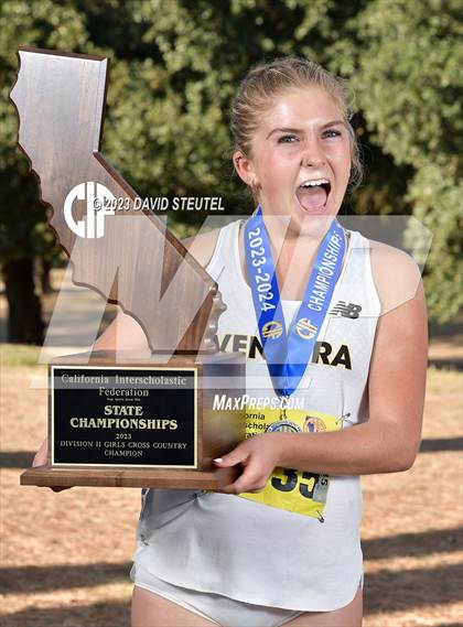 Thumbnail 3 in CIF State Cross Country Championships (Girls Awards) photogallery.