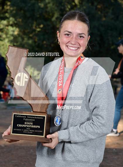 Thumbnail 1 in CIF State Cross Country Championships (Girls Awards) photogallery.
