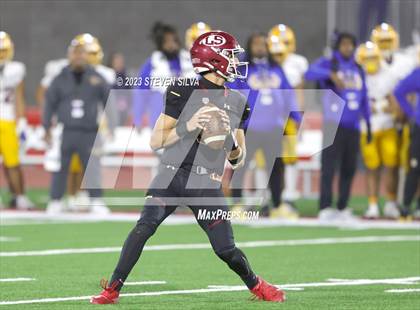 Thumbnail 3 in Grant vs. La Serna (CIF Division 2-AA State Final) photogallery.
