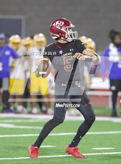 Thumbnail 1 in Grant vs. La Serna (CIF Division 2-AA State Final) photogallery.
