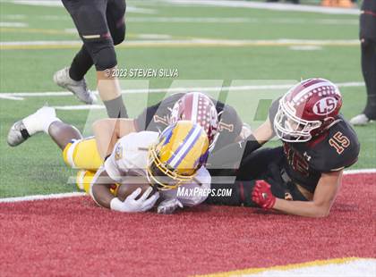 Thumbnail 3 in Grant vs. La Serna (CIF Division 2-AA State Final) photogallery.