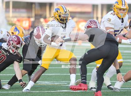 Thumbnail 2 in Grant vs. La Serna (CIF Division 2-AA State Final) photogallery.