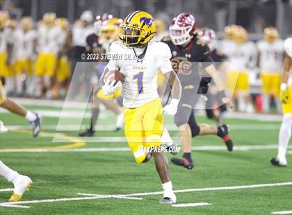 Thumbnail 3 in Grant vs. La Serna (CIF Division 2-AA State Final) photogallery.