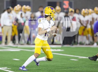 Thumbnail 3 in Grant vs. La Serna (CIF Division 2-AA State Final) photogallery.