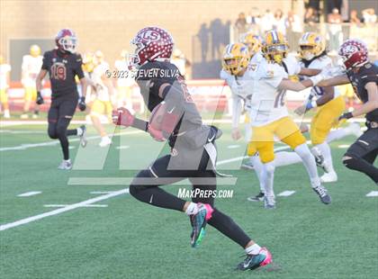 Thumbnail 2 in Grant vs. La Serna (CIF Division 2-AA State Final) photogallery.