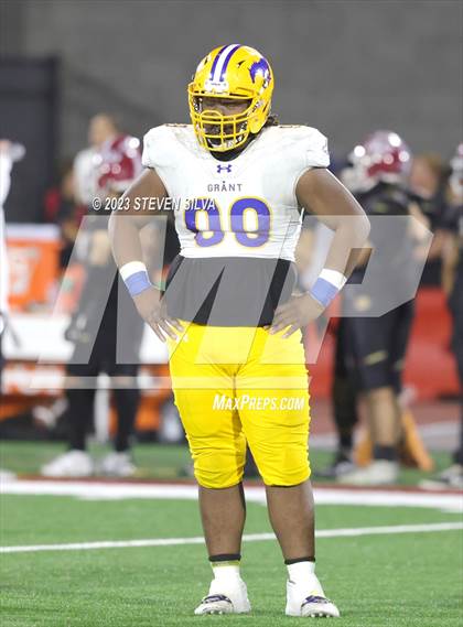 Thumbnail 1 in Grant vs. La Serna (CIF Division 2-AA State Final) photogallery.