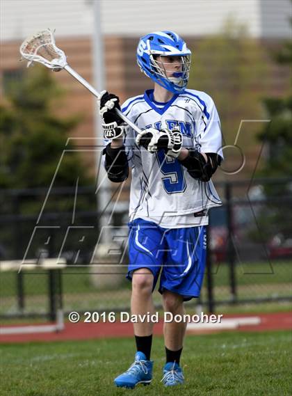 Thumbnail 2 in Walled Lake Western vs. Salem photogallery.