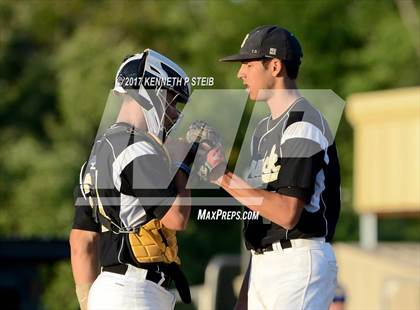 Thumbnail 2 in Berwick vs. Buckeye (LHSAA 3A Quarterfinal) photogallery.