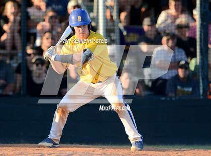 Thumbnail 3 in Berwick vs. Buckeye (LHSAA 3A Quarterfinal) photogallery.