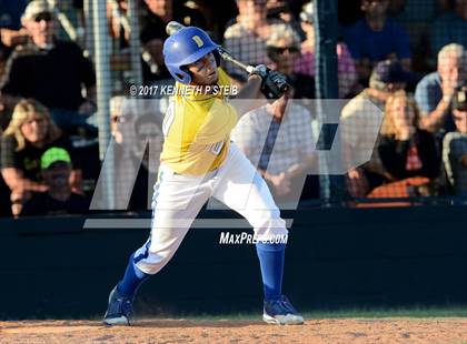 Thumbnail 1 in Berwick vs. Buckeye (LHSAA 3A Quarterfinal) photogallery.