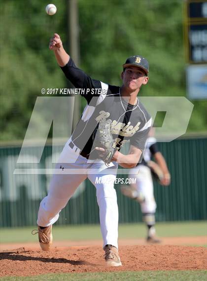 Thumbnail 1 in Berwick vs. Buckeye (LHSAA 3A Quarterfinal) photogallery.