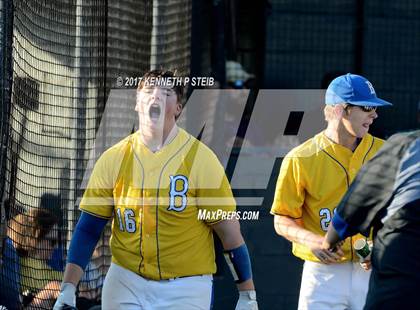 Thumbnail 1 in Berwick vs. Buckeye (LHSAA 3A Quarterfinal) photogallery.