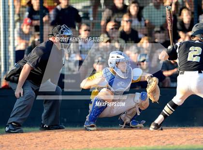 Thumbnail 1 in Berwick vs. Buckeye (LHSAA 3A Quarterfinal) photogallery.
