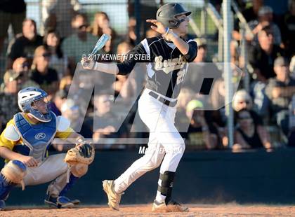 Thumbnail 1 in Berwick vs. Buckeye (LHSAA 3A Quarterfinal) photogallery.