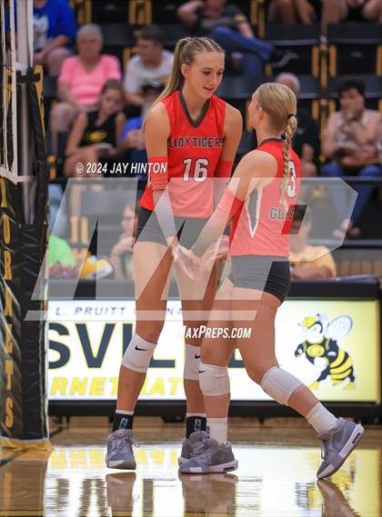 Thumbnail 1 in Glen Rose @ Gatesville photogallery.