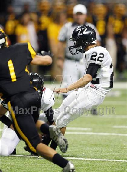 Thumbnail 2 in Steele vs. East Central (Texas Football Classic) photogallery.