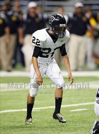 Thumbnail 1 in Steele vs. East Central (Texas Football Classic) photogallery.