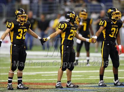 Thumbnail 2 in Steele vs. East Central (Texas Football Classic) photogallery.