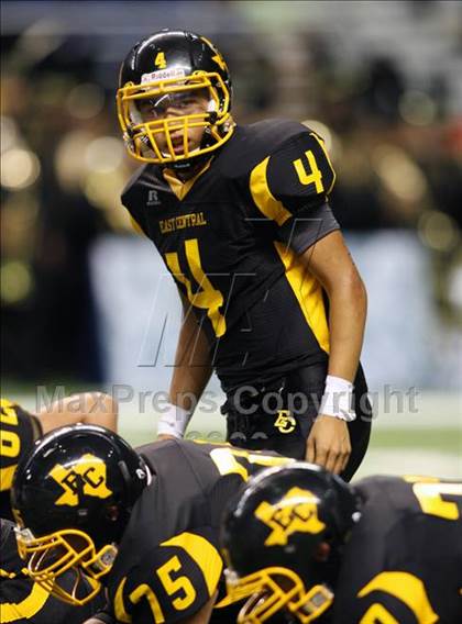 Thumbnail 1 in Steele vs. East Central (Texas Football Classic) photogallery.