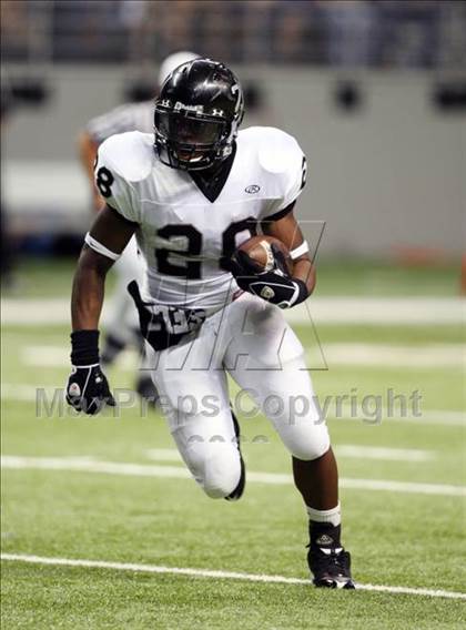 Thumbnail 2 in Steele vs. East Central (Texas Football Classic) photogallery.