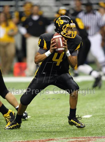 Thumbnail 1 in Steele vs. East Central (Texas Football Classic) photogallery.